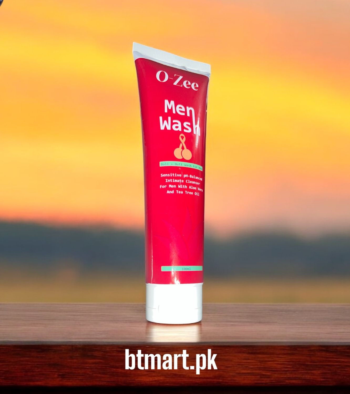 O’Zee Men Wash front bottle view for male hygiene